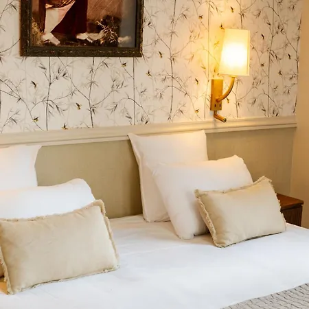 Hotel R. Kipling By Happyculture