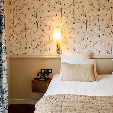 Hotel R. Kipling By Happyculture