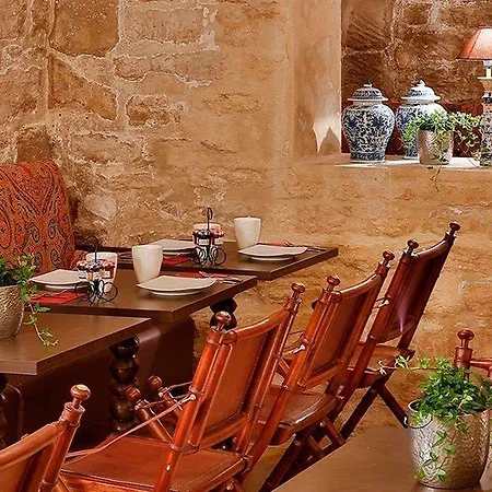 Hotel R. Kipling By Happyculture