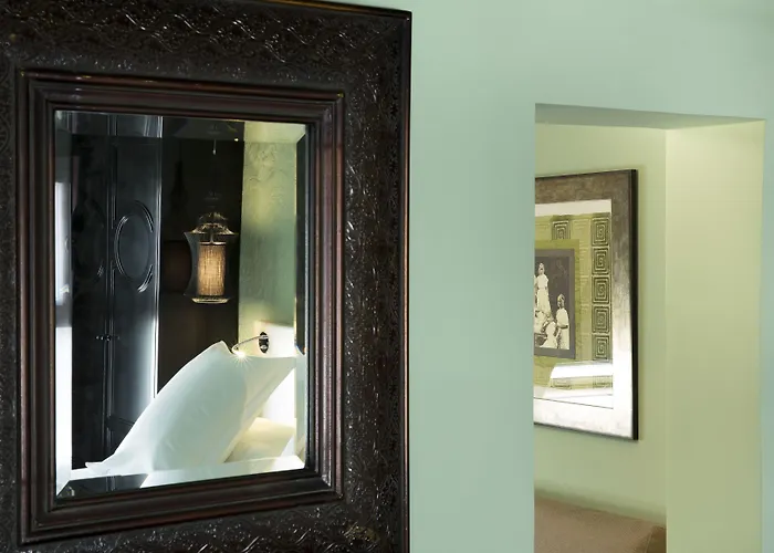 R. キップリング バイ ハッピーカルチャー ホテル