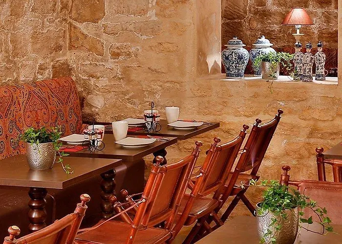 Hotel R. Kipling By Happyculture